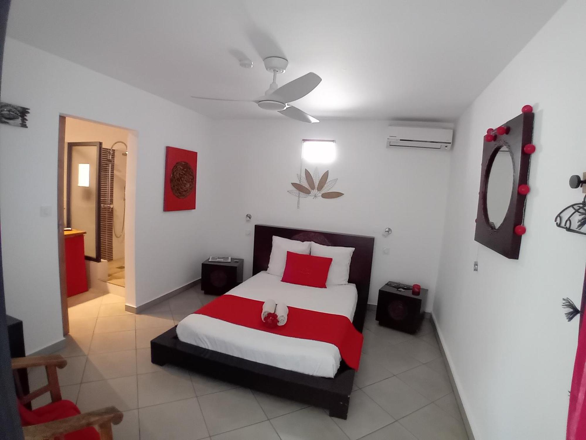 Villa Belza Et Spa (Adults Only) Сен-Пиер Екстериор снимка