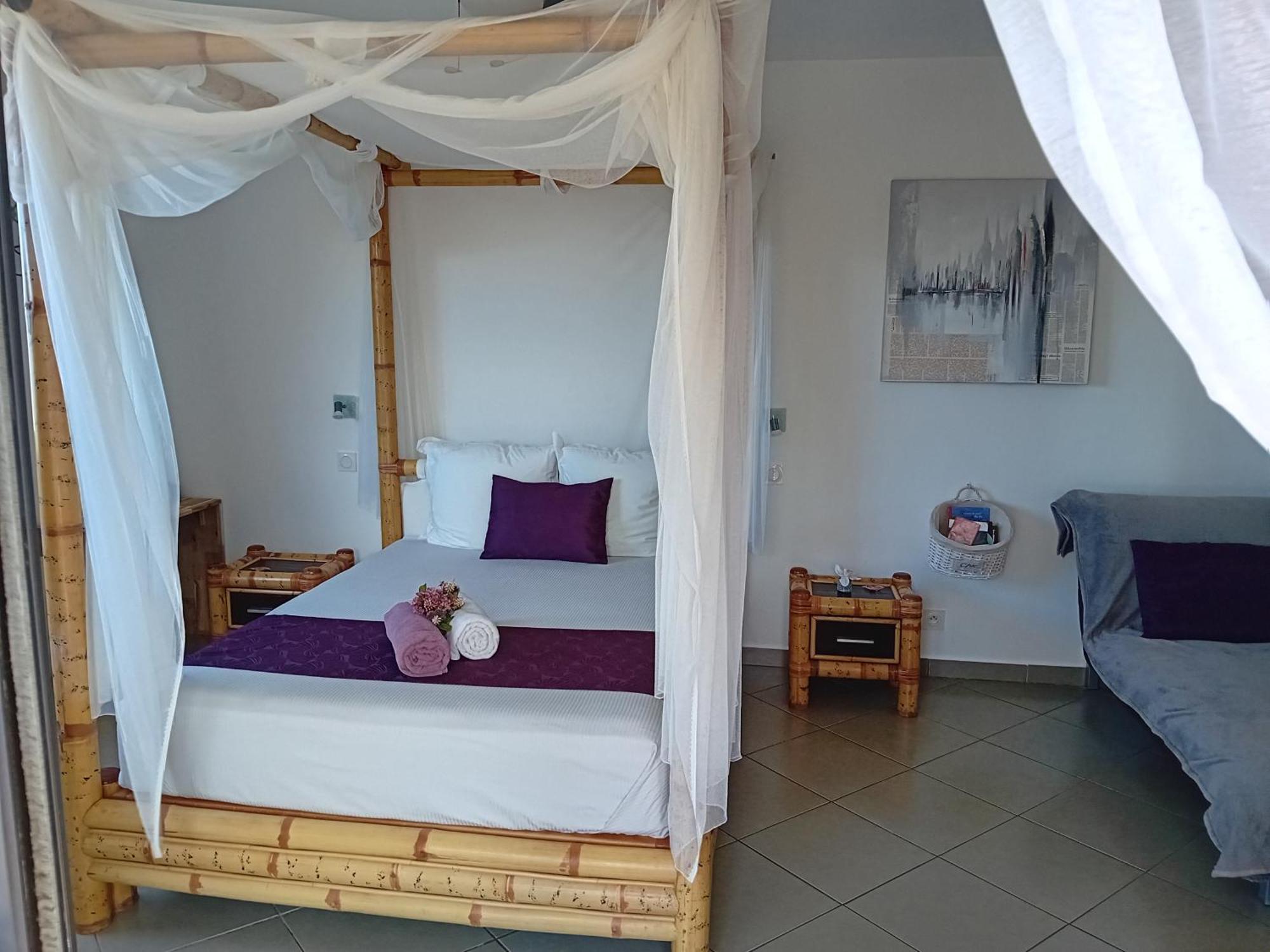 Villa Belza Et Spa (Adults Only) Сен-Пиер Екстериор снимка