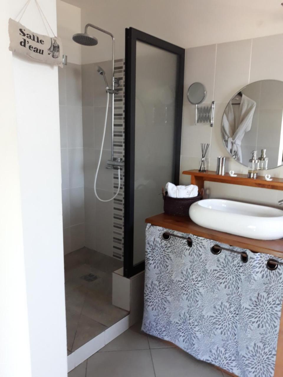 Villa Belza Et Spa (Adults Only) Сен-Пиер Екстериор снимка